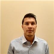 Profesor de Ciencias Sociales e historia para jóvenes que necesiten refuerzos en la materia